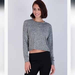 Women's Dry Fit Crop Top - Long Sleeve Crew Neck Stretch Athletic Tee